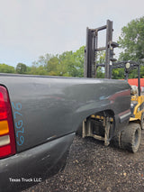 1999-2007 Chevrolet Silverado / GMC Sierra 1500 2500HD 3500HD 6' 6" Short Truck Bed *Damage