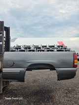 1999-2007 Chevrolet Silverado / GMC Sierra 1500 2500HD 3500HD 6' 6" Short Truck Bed *Damage