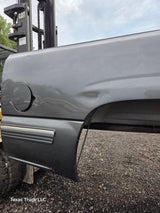 1999-2007 Chevrolet Silverado / GMC Sierra 1500 2500HD 3500HD 6' 6" Short Truck Bed *Damage