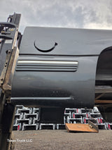 1999-2007 Chevrolet Silverado / GMC Sierra 1500 2500HD 3500HD 6' 6" Short Truck Bed *Damage