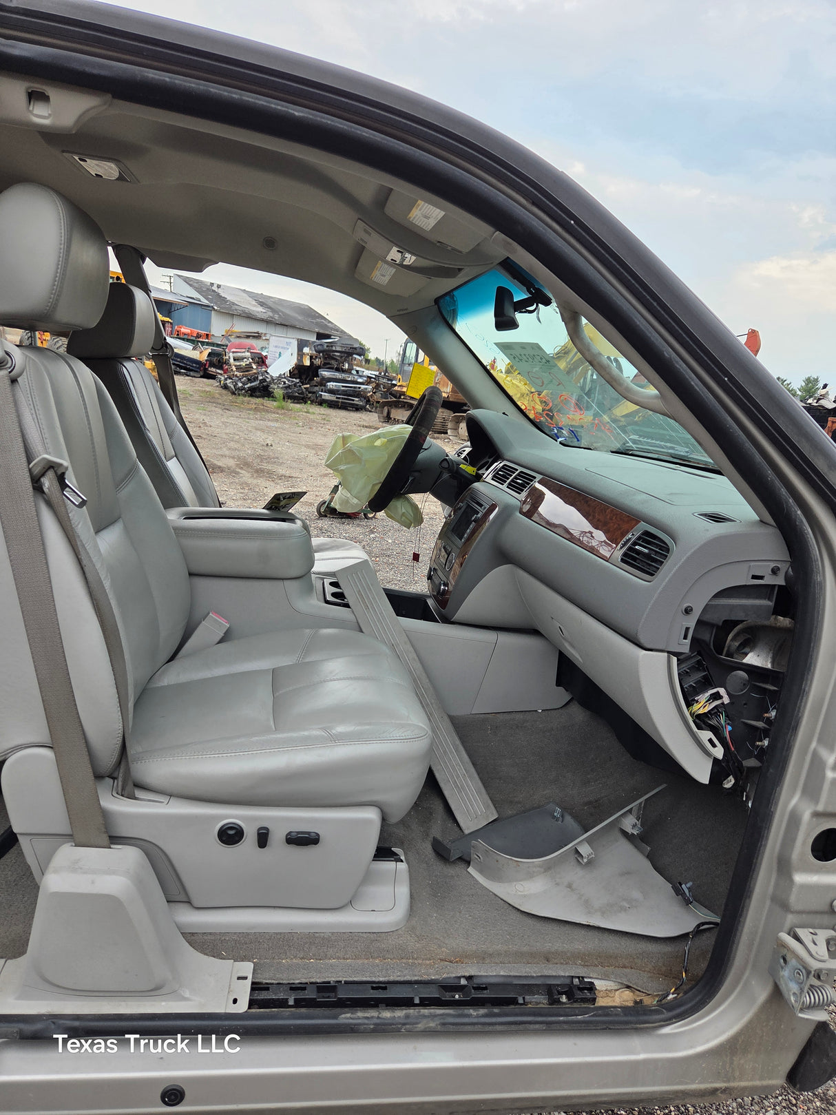 2007-2013 Chevrolet Silverado / GMC Sierra 1500 2500 3500 HD Extended Cab - Fine Silver Birch Metallic