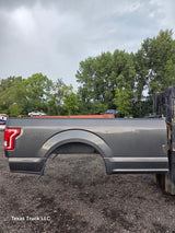 2015-2020 Ford F150 8' Long Bed Without Wheel Lip Molding - Magnetic Grey *Damage
