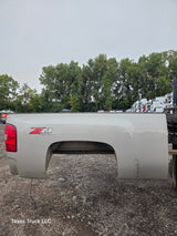 2007-2013 Chevrolet Silverado 1500 2500 3500 HD 6' 6" Short Truck Bed - Fine Silver Birch Metallic
