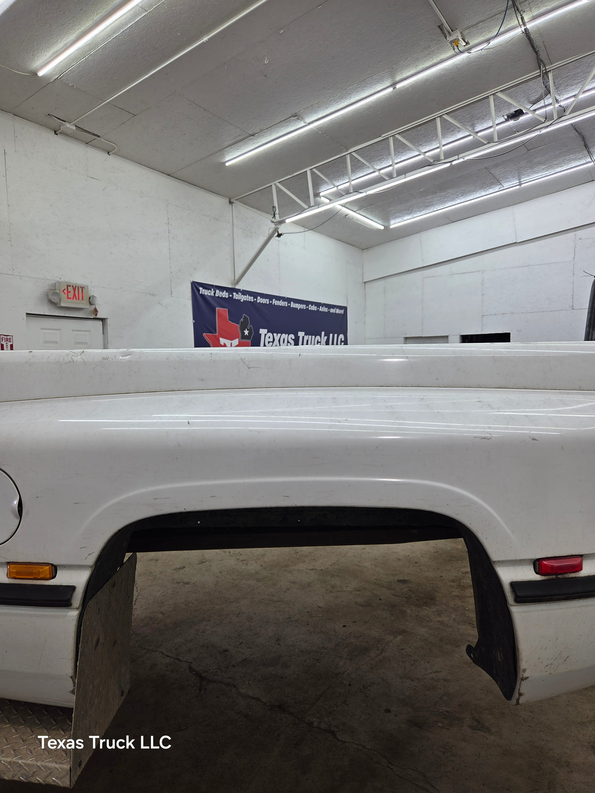 1994-2002 Dodge Ram 3500 2nd Gen Dually 8' Long Truck Bed - Bright White Clear Coat