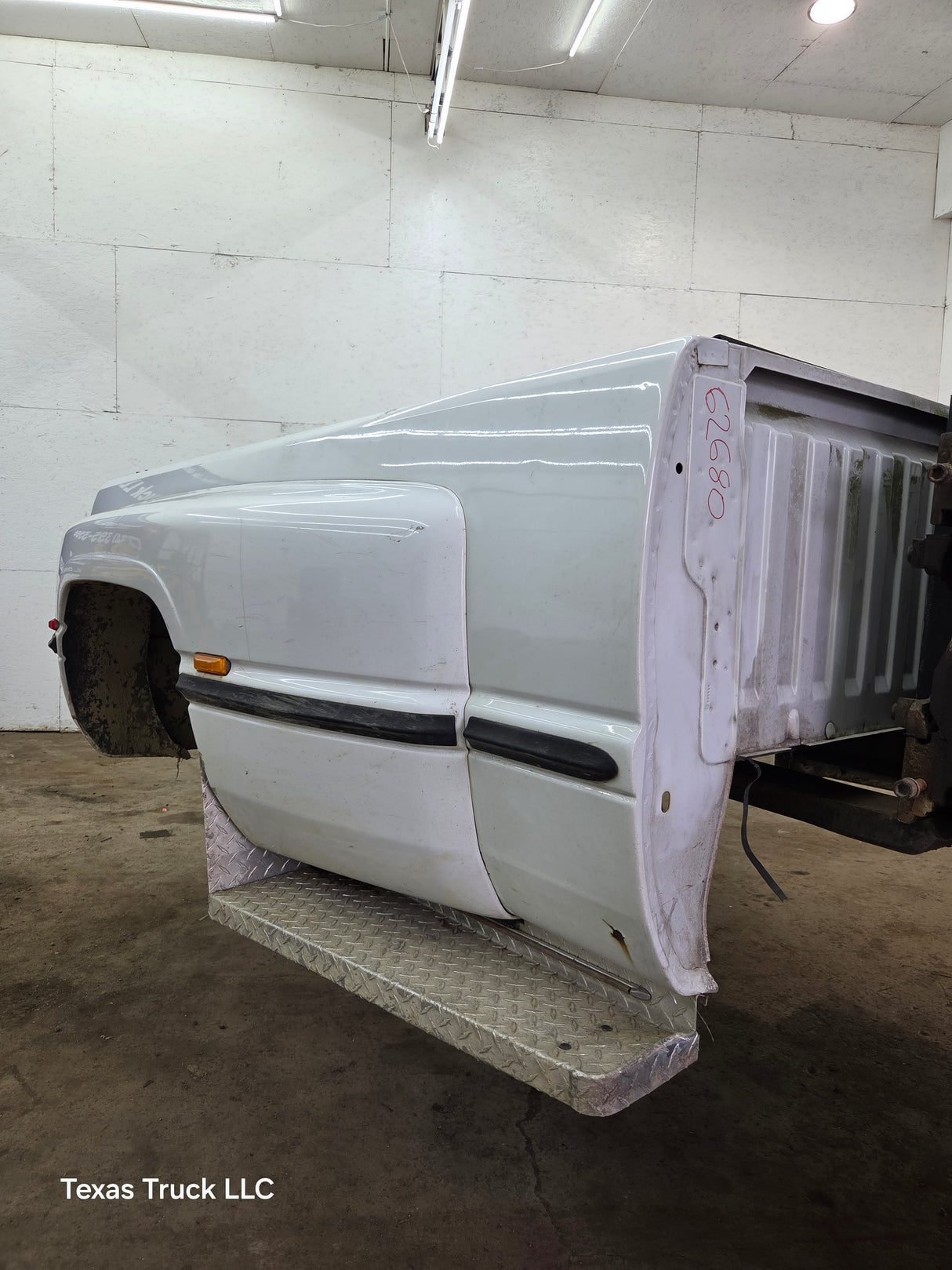 1994-2002 Dodge Ram 3500 2nd Gen Dually 8' Long Truck Bed - Bright White Clear Coat