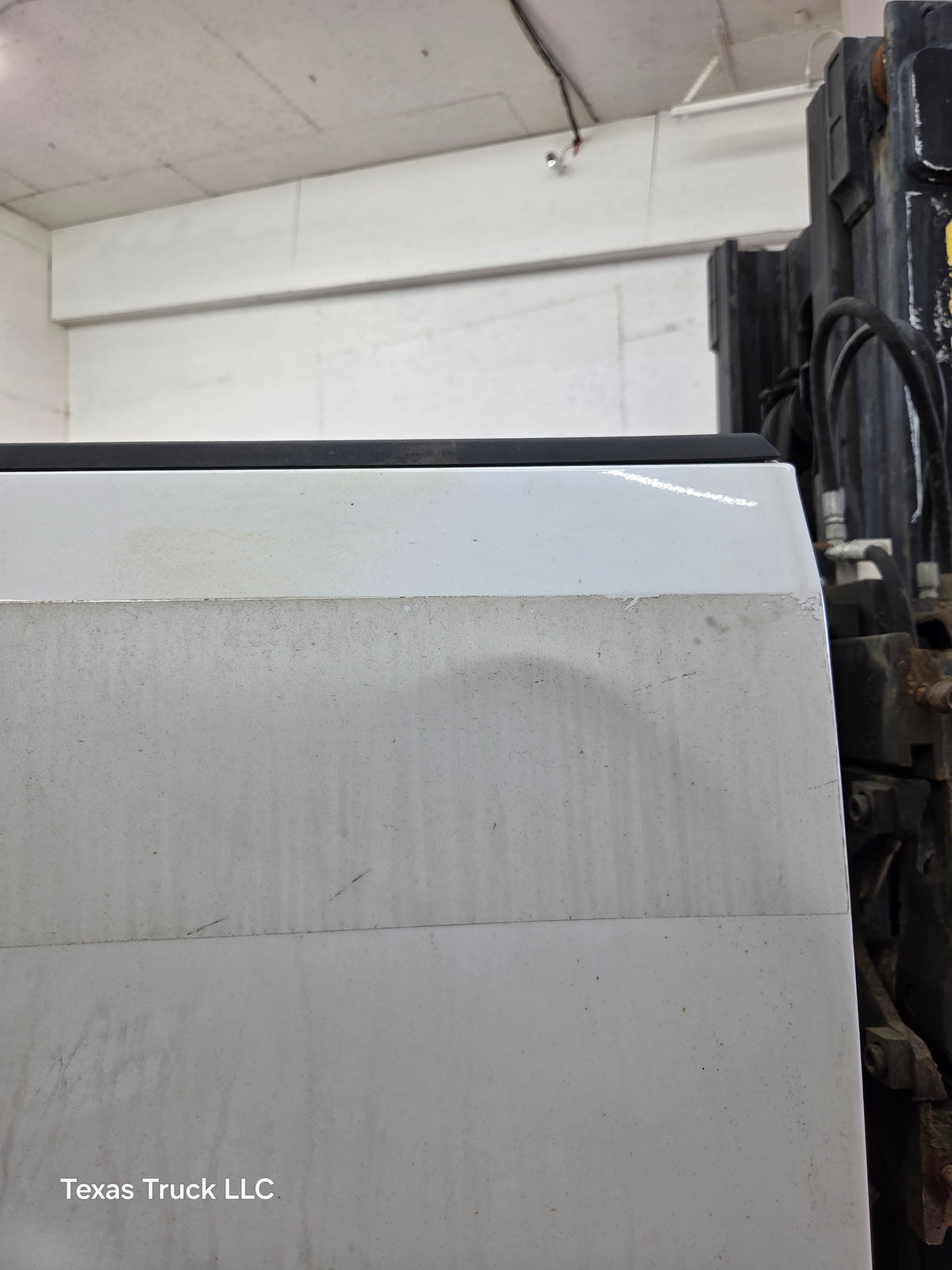 2017-2022 Ford F250 F350 Super Duty 8' Long Truck Bed - Oxford White