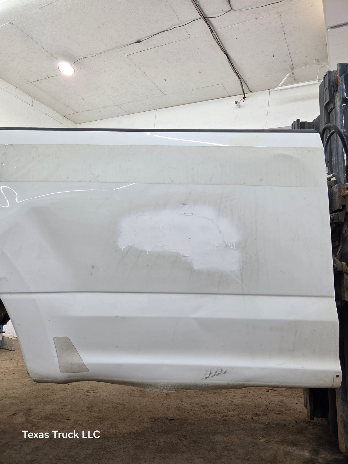 2017-2022 Ford F250 F350 Super Duty 8' Long Truck Bed - Oxford White