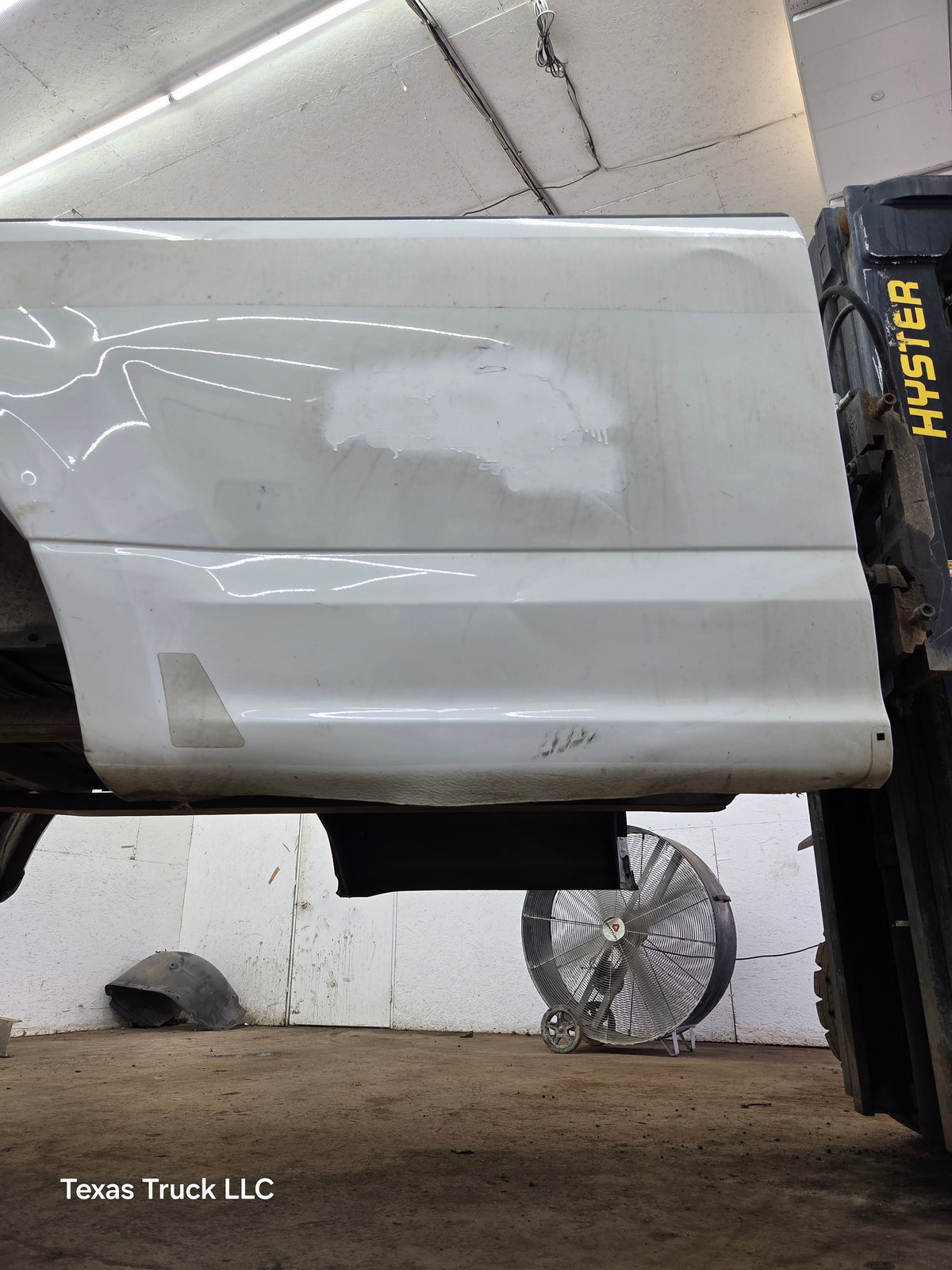 2017-2022 Ford F250 F350 Super Duty 8' Long Truck Bed - Oxford White
