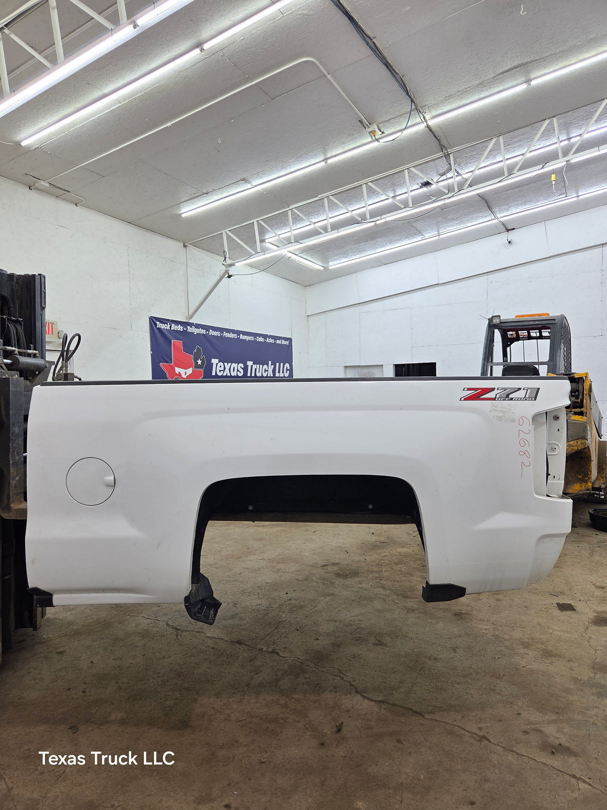 2014-2019 Chevrolet Silverado 1500 2500 3500 HD 6' 6" Short Bed