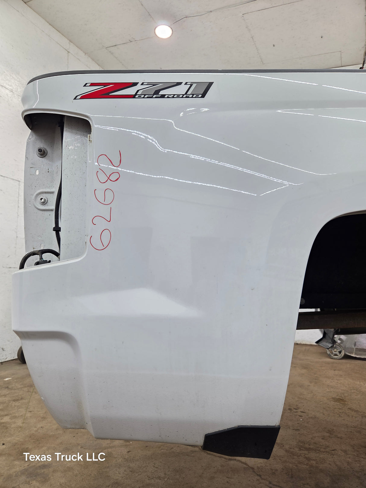 2014-2019 Chevrolet Silverado 1500 2500 3500 HD 6' 6" Short Bed