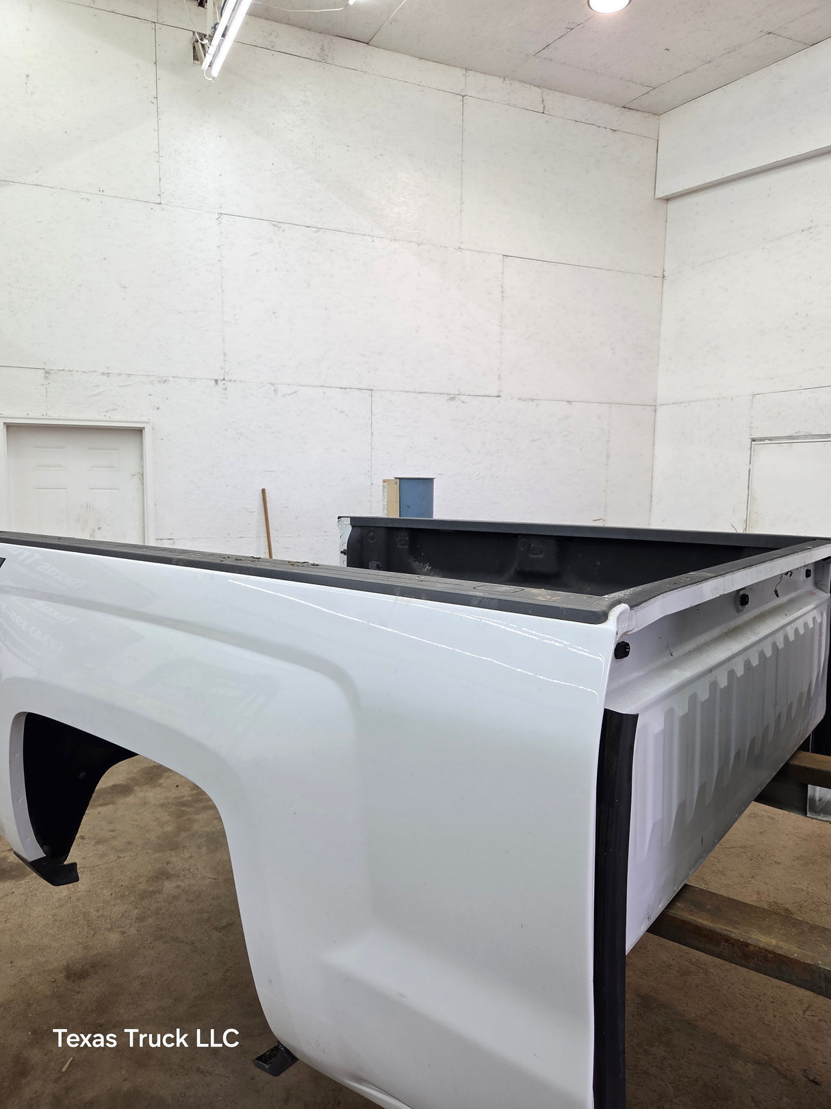 2014-2019 Chevrolet Silverado 1500 2500 3500 HD 6' 6" Short Bed