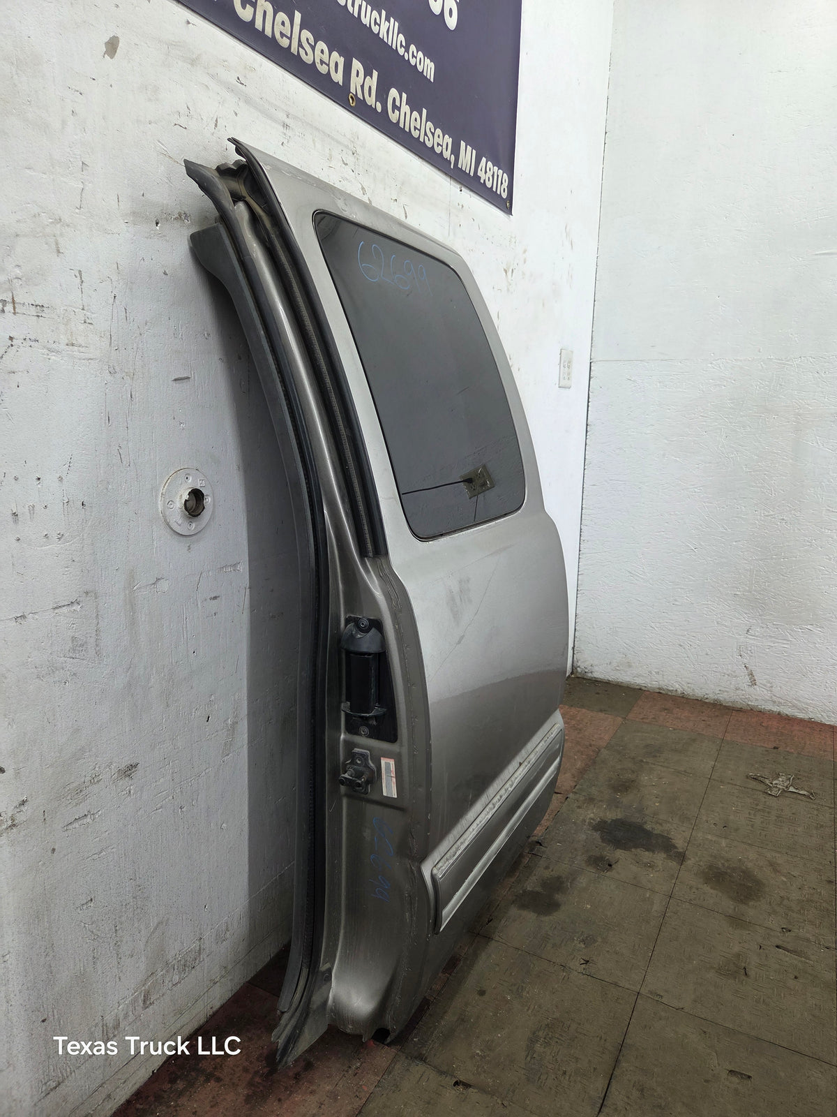 1999-2006 Chevrolet Silverado / GMC Sierra 1500 2500 3500 HD Rear Driver Side Extended Cab Rear Door