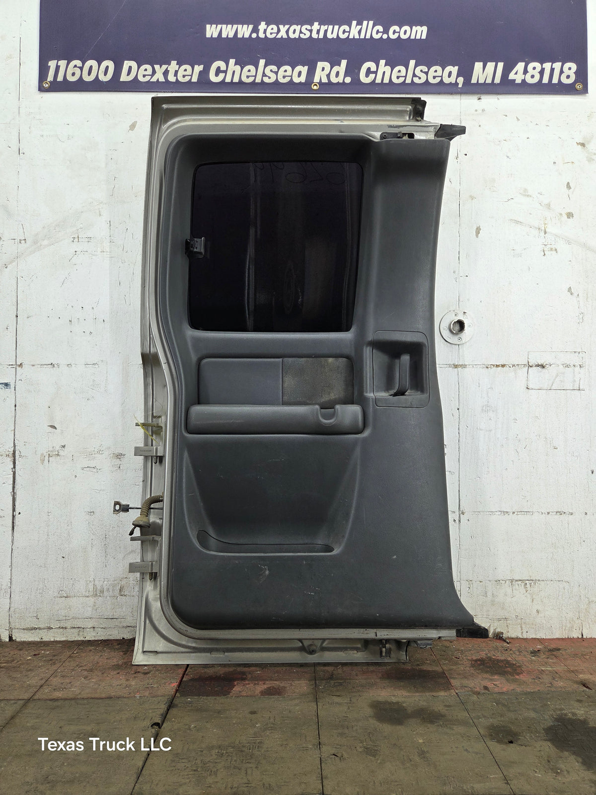 1999-2006 Chevrolet Silverado / GMC Sierra 1500 2500 3500 HD Rear Driver Side Extended Cab Rear Door