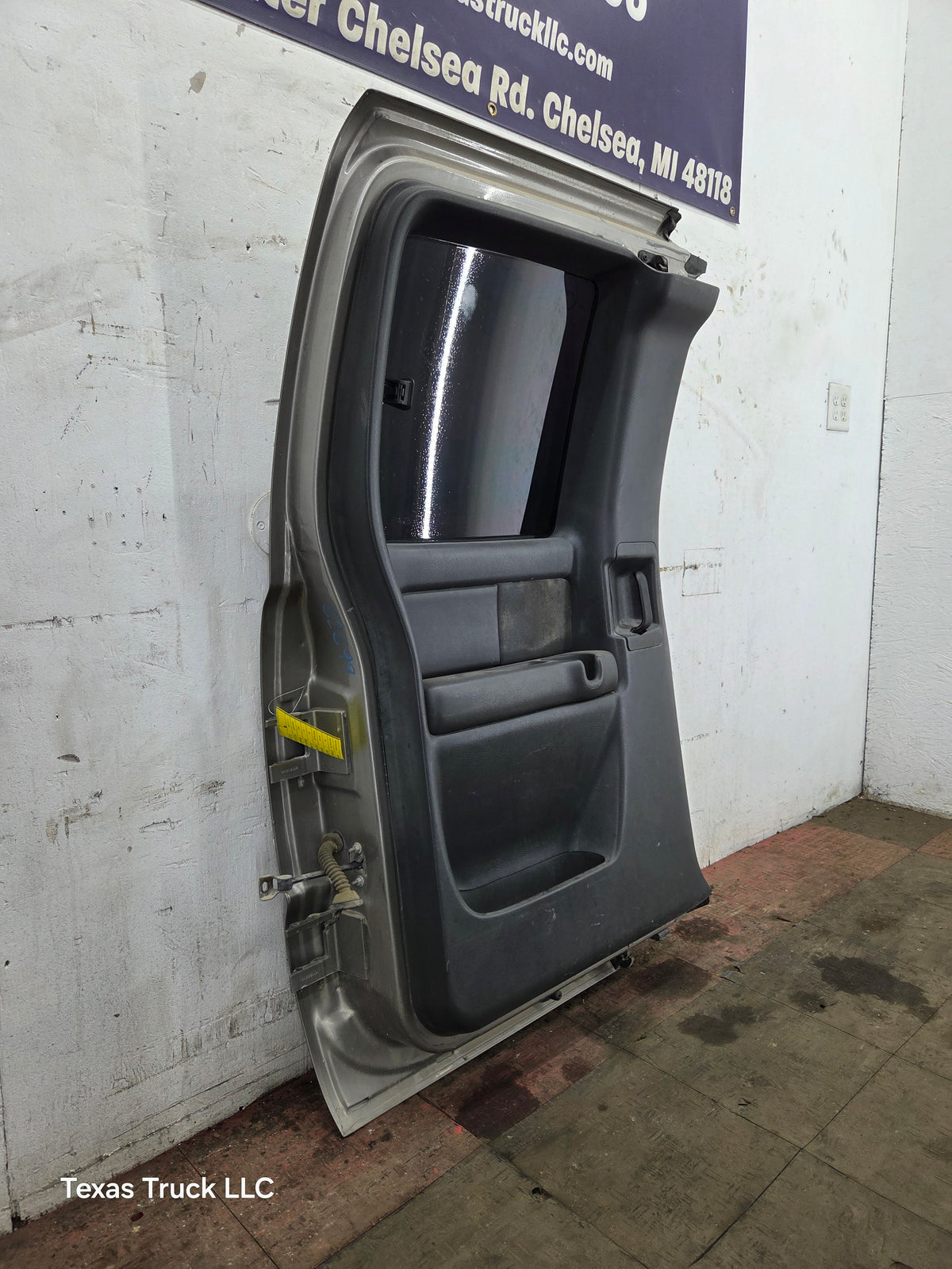 1999-2006 Chevrolet Silverado / GMC Sierra 1500 2500 3500 HD Rear Driver Side Extended Cab Rear Door