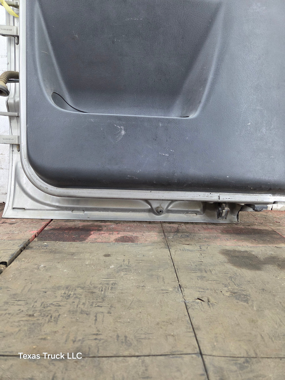 1999-2006 Chevrolet Silverado / GMC Sierra 1500 2500 3500 HD Rear Driver Side Extended Cab Rear Door