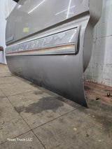 1999-2006 Chevrolet Silverado / GMC Sierra 1500 2500 3500 HD Front Driver Side Door LH