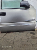 1999-2006 Chevrolet Silverado / GMC Sierra 1500 2500 3500 HD Front Passenger side Door RH