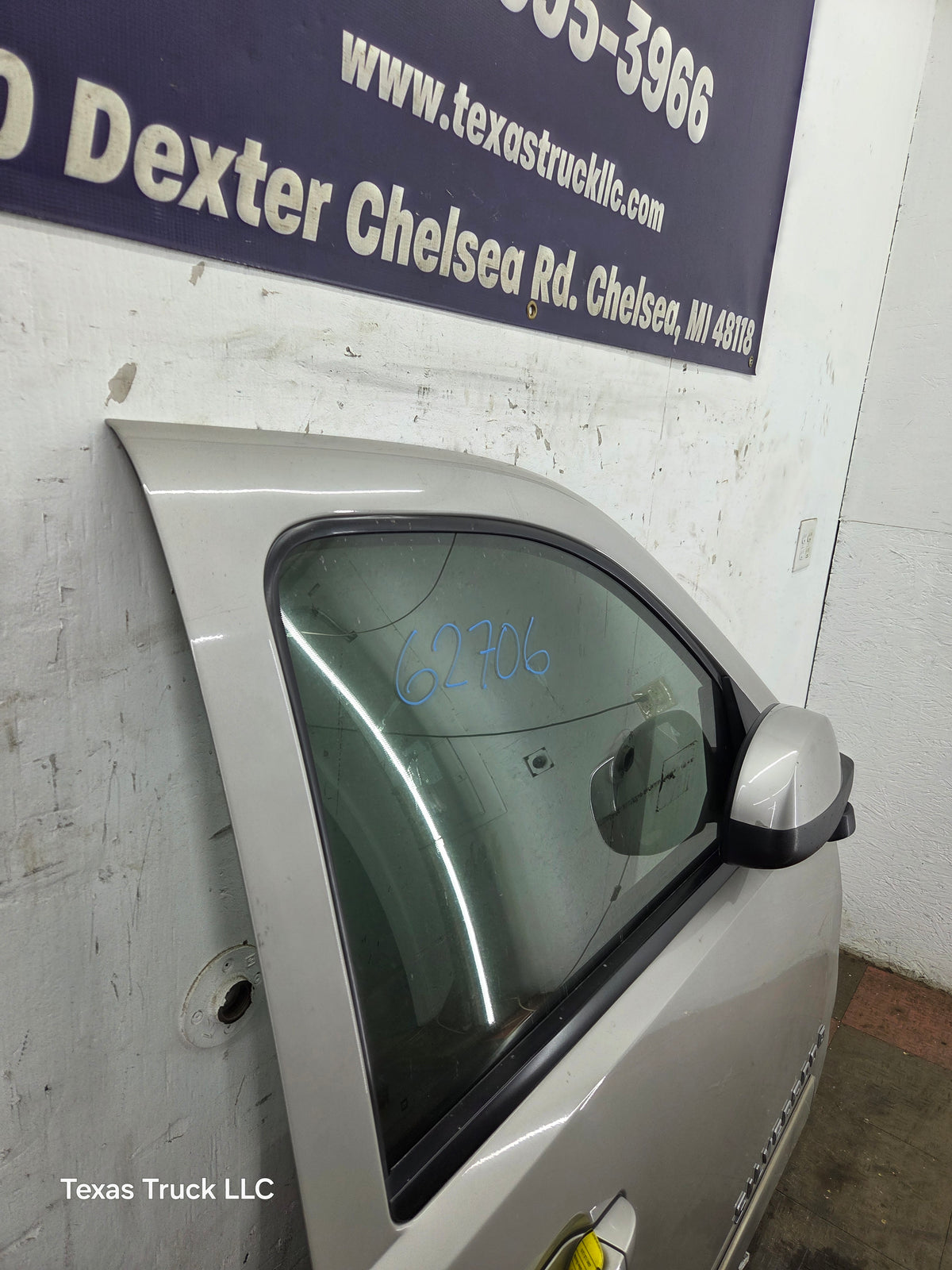 2007-2013 Chevrolet Silverado / GMC Sierra 1500 2500 3500 HD RH Front Passenger Side Door