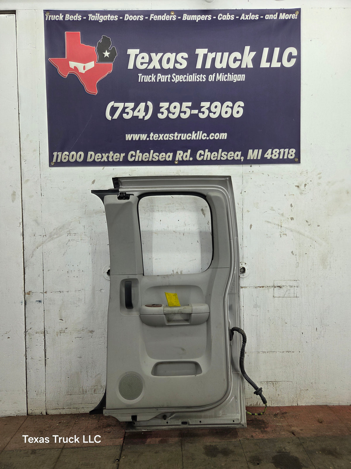 2007-2013 Chevrolet Silverado / GMC Sierra 1500 2500 3500 HD Passenger side Extended Cab RH Rear Door
