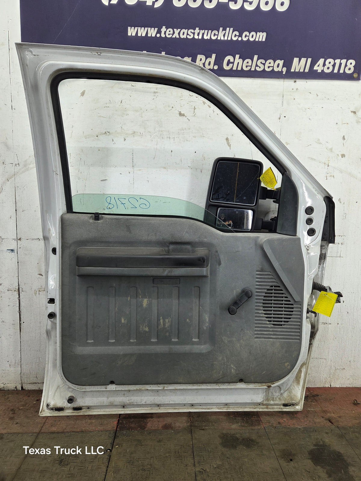 2012-2016 Ford Super Duty LH Driver Side Front Door F250 F350 F450 F550