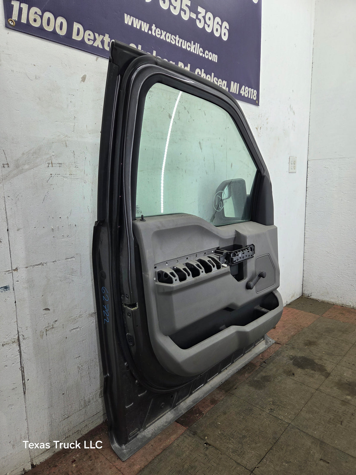 2015-2022 Ford F150 / Super Duty Driver Front Door LH F250 F350 F450 F550