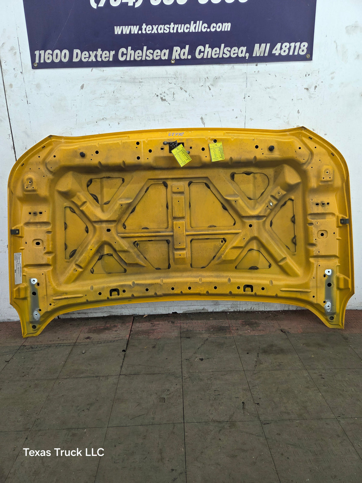 2011-2016 Ford Super Duty Hood F250 F350 F450 F550
