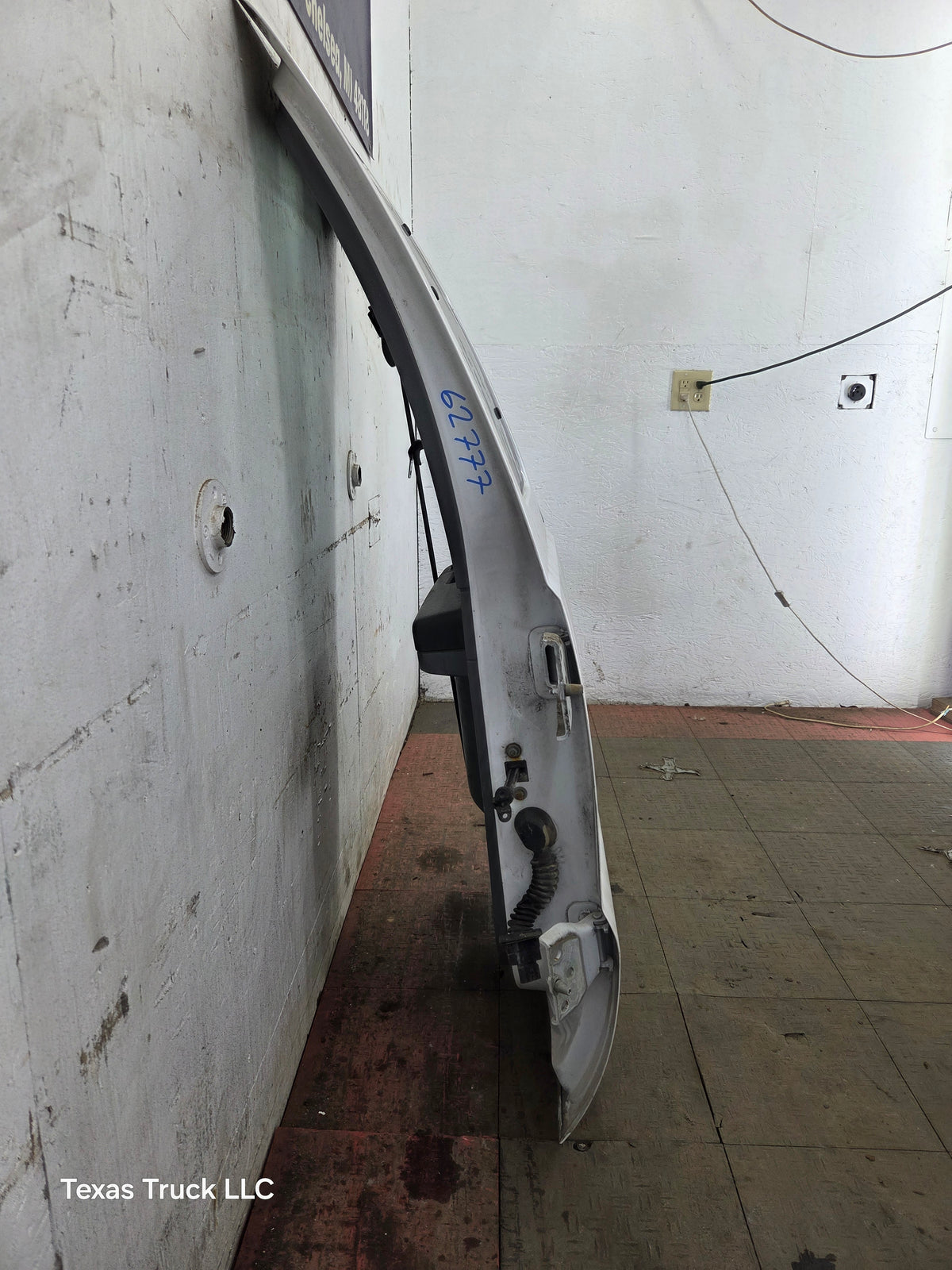 2008-2016 Ford Super Duty F250 F350 F450 F550 RH Extended Cab Passenger Side Rear Door