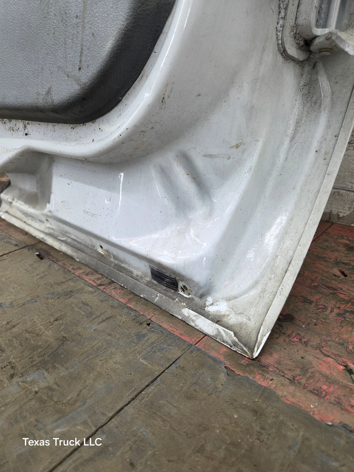 2008-2016 Ford Super Duty F250 F350 F450 F550 RH Extended Cab Passenger Side Rear Door