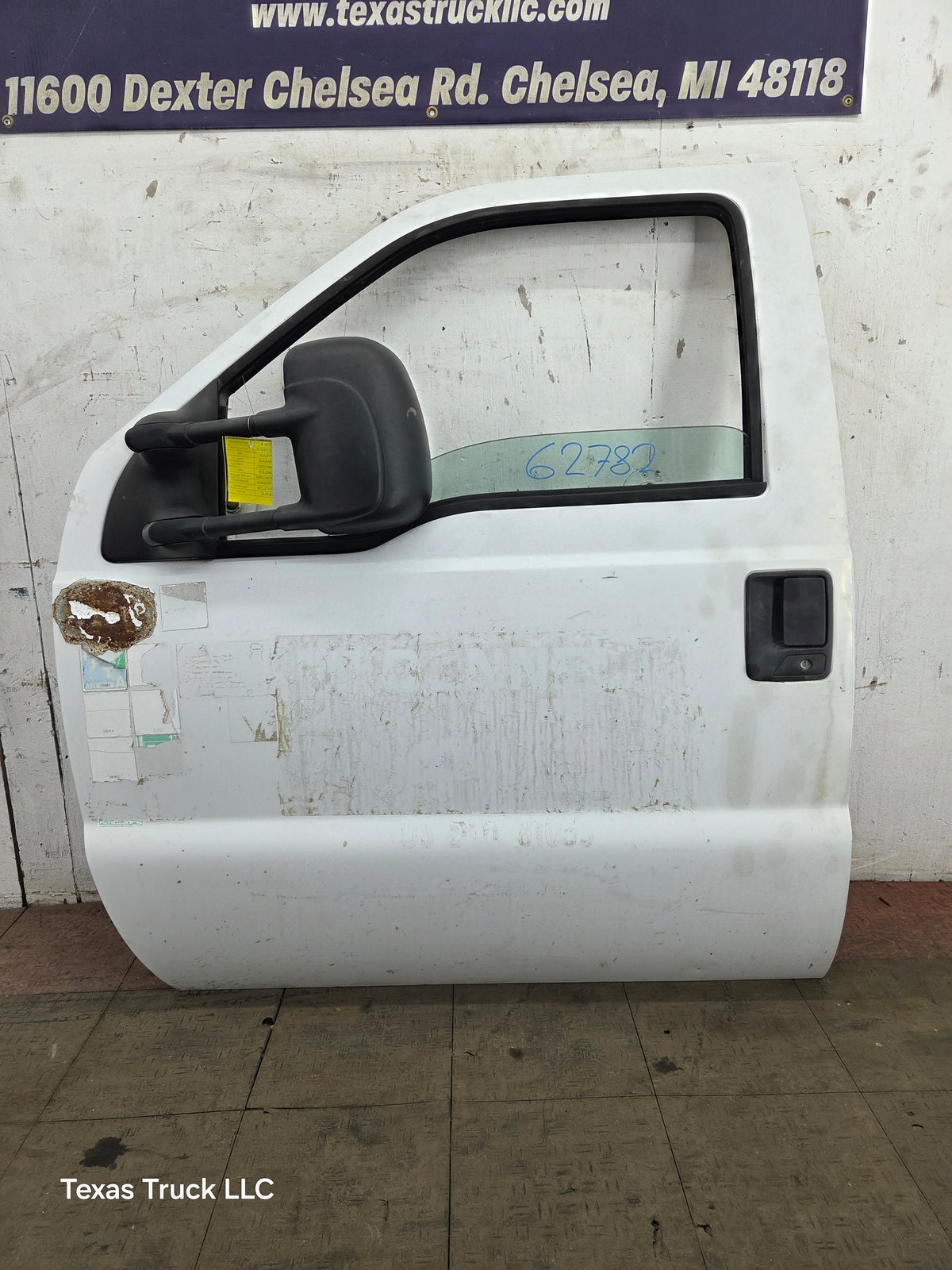1999-2007 Ford Super Duty LH Driver Side Front Door F250 F350 F450 F550