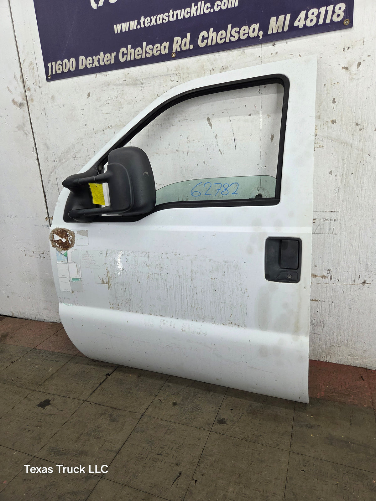 1999-2007 Ford Super Duty LH Driver Side Front Door F250 F350 F450 F550