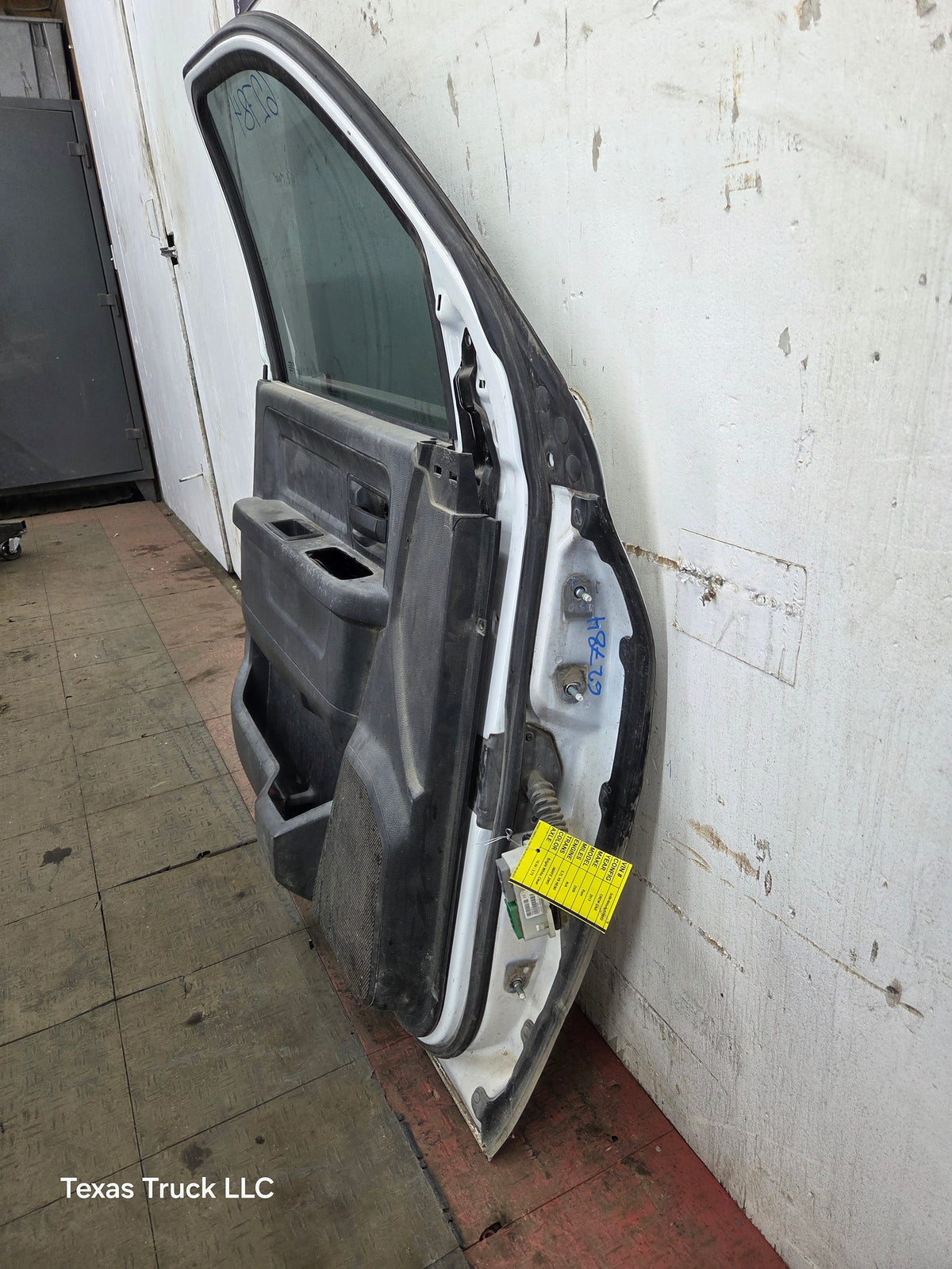 2009-2018 Dodge Ram 4th Gen Driver Side Front Crew Cab Door 1500 2500 3500 4500 5500