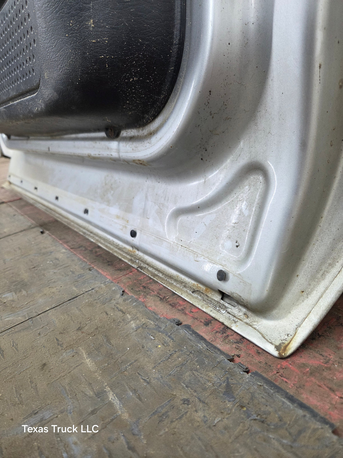 2003-2008 Dodge Ram 3rd Gen Driver Side Front Quad Cab Crew Cab Door 1500 2500 3500 4500 5500