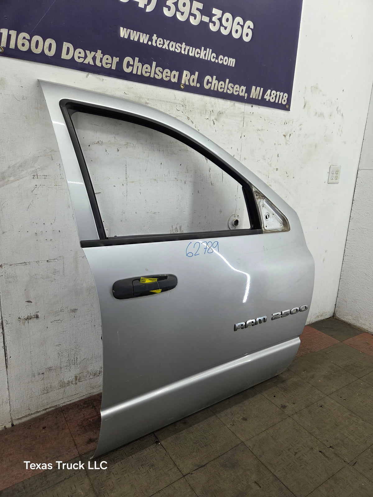 2003-2008 Dodge Ram 3rd Gen Passenger Side Front Quad Cab Crew Cab Door 1500 2500 3500 4500 5500