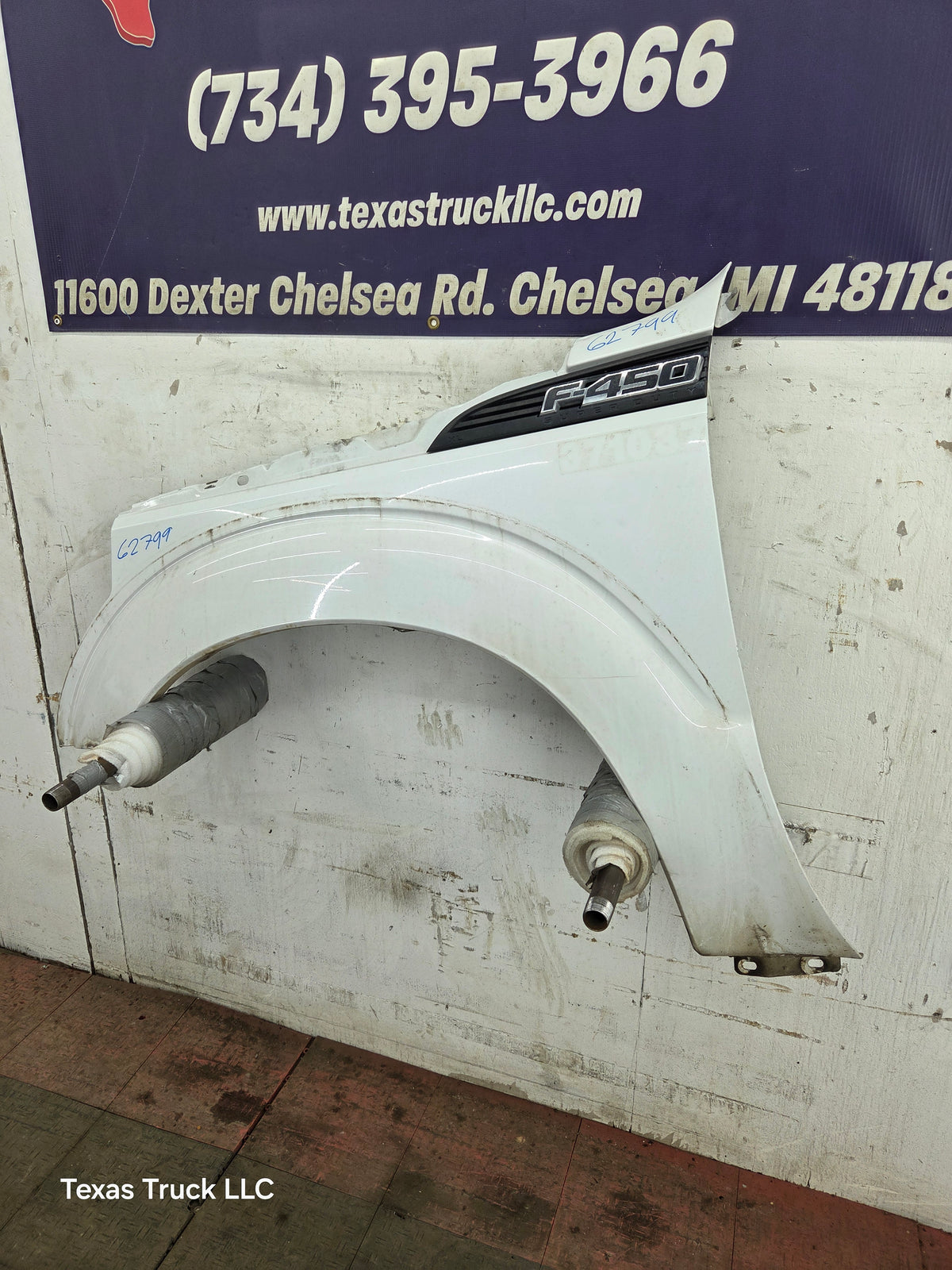 2011-2016 Ford Super Duty F250 F350 LH Driver Side Front Fender