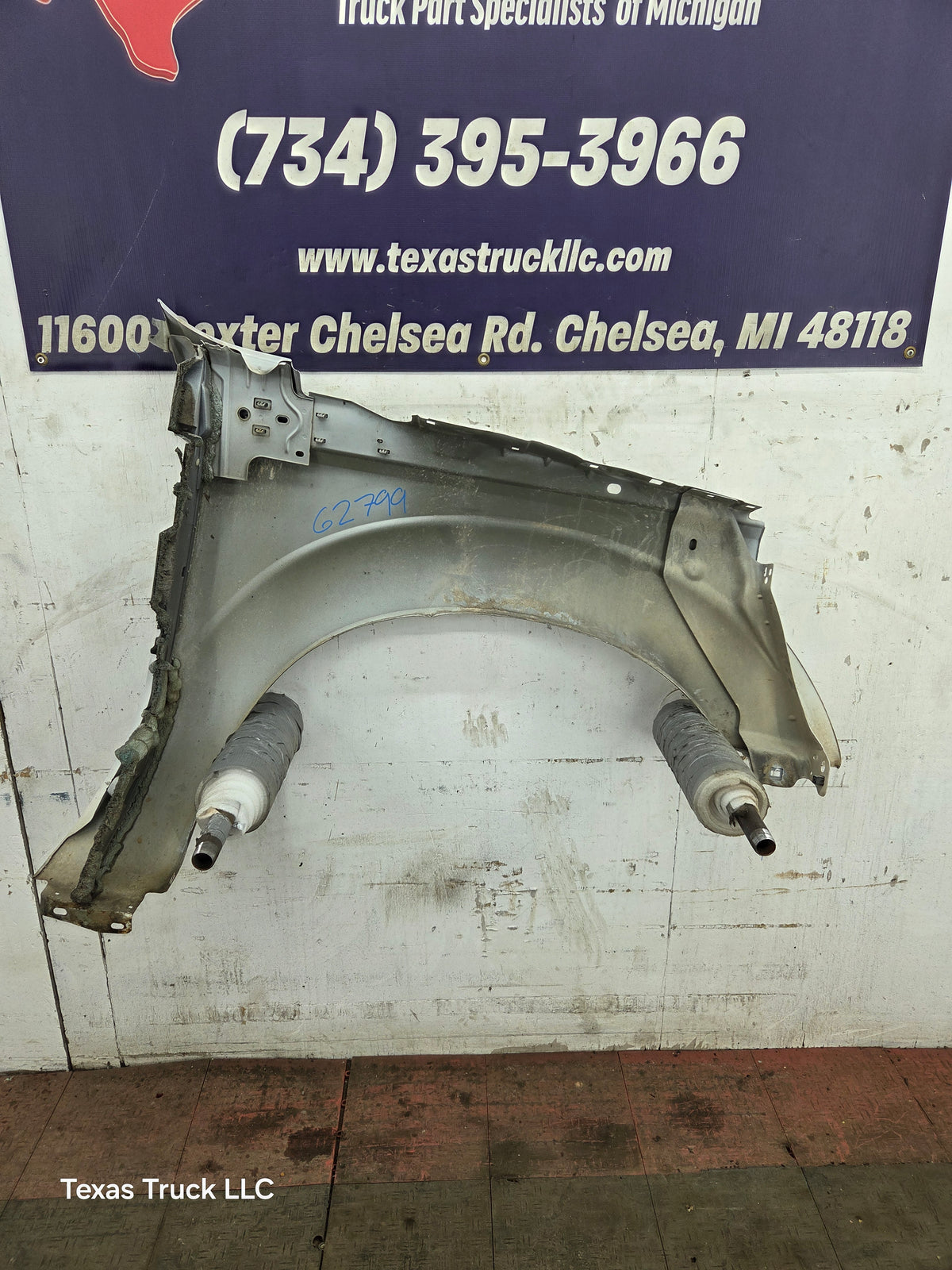 2011-2016 Ford Super Duty F250 F350 LH Driver Side Front Fender