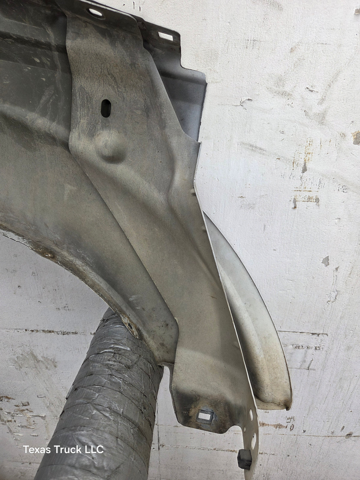 2011-2016 Ford Super Duty F250 F350 LH Driver Side Front Fender