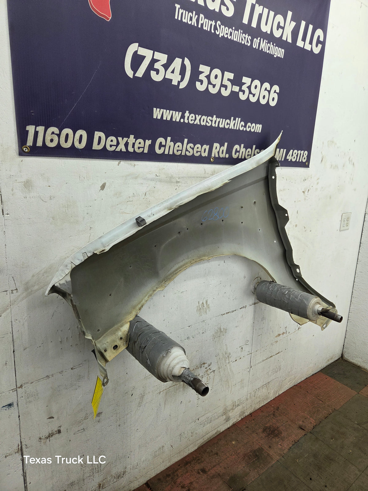 1999-2007 Ford Super Duty RH Passenger Side Front Fender F250 F350 F450 F550 Excursion