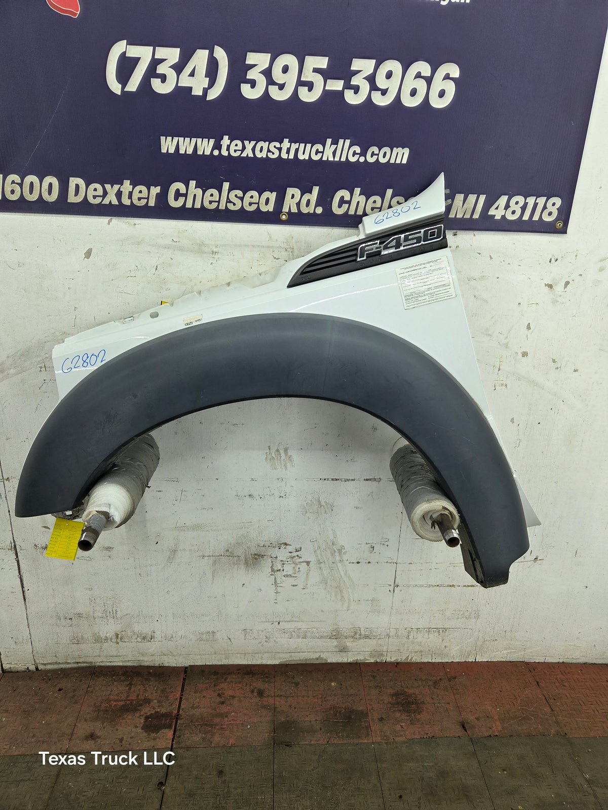 2011-2016 Ford Super Duty F450 F550 LH Driver Side Front Fender