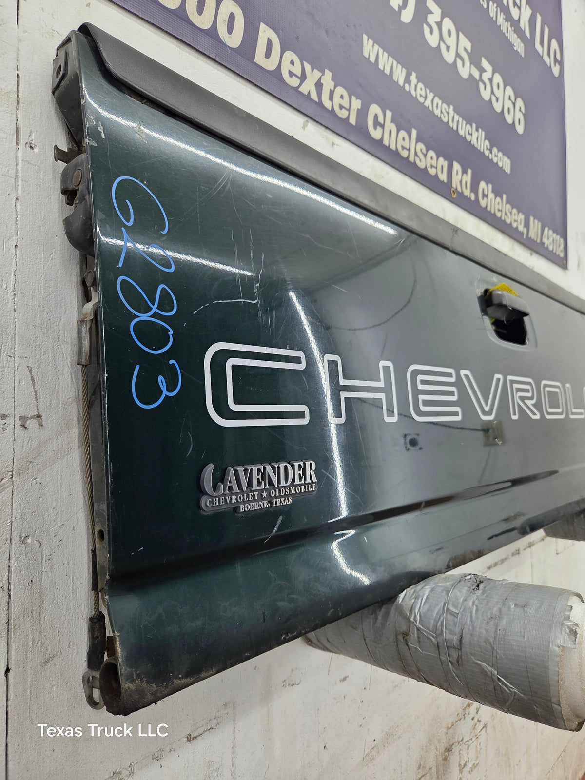 1999-2007 Chevrolet Silverado / GMC Sierra 1500 2500 3500 Tailgate