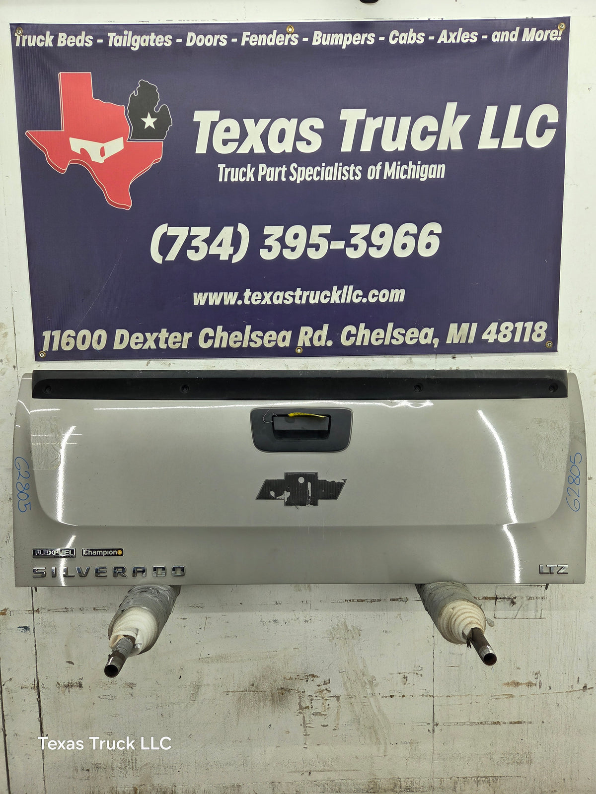 2007-2013 Chevrolet Silverado / GMC Sierra HD Tailgate 1500 2500 3500