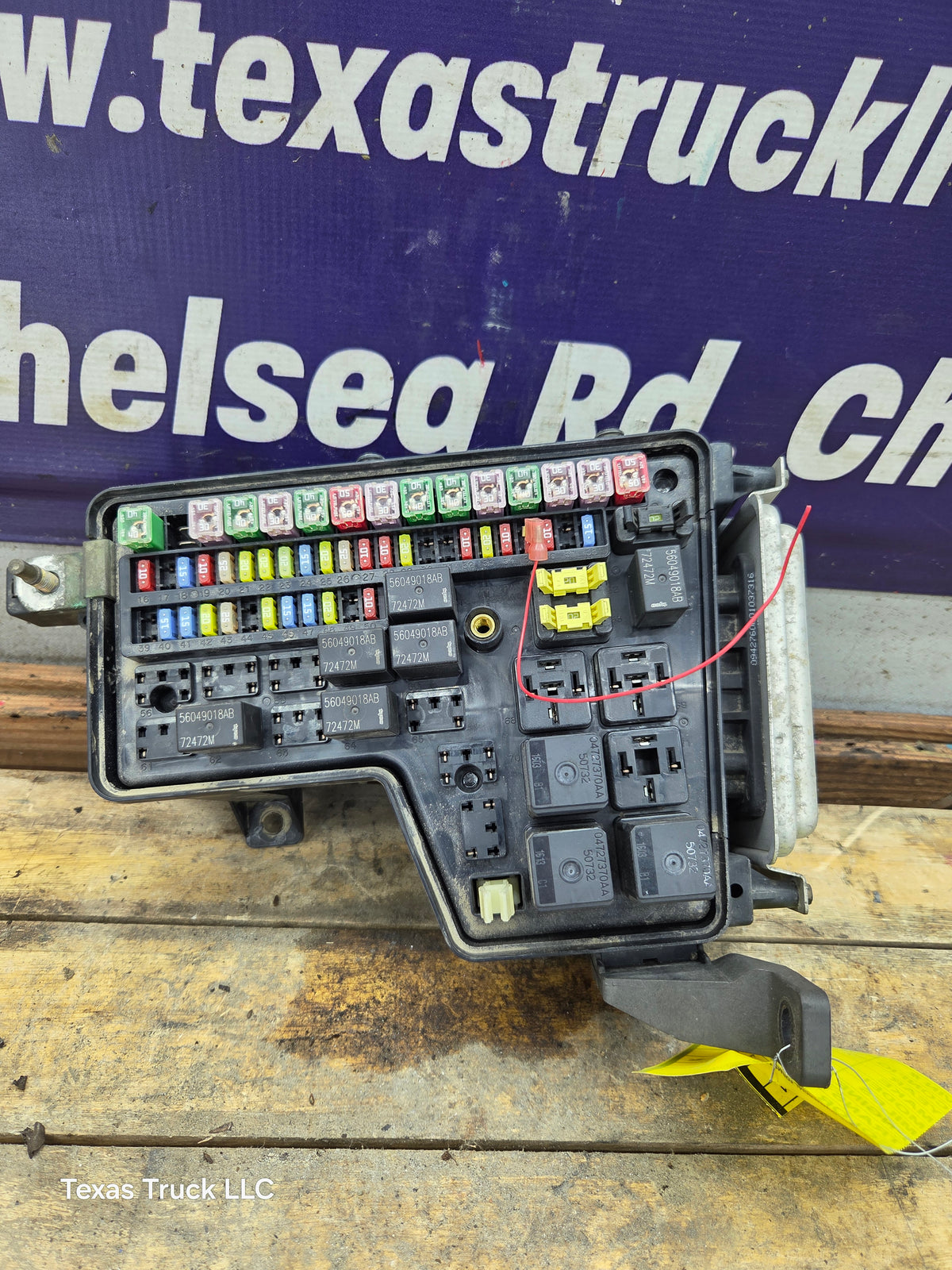 2003 Dodge Ram 2500 3500 5.9L Cummins Totally Integrated Power Module Fuse Box - P56045765AI