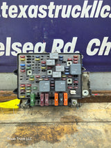 1999-2002 Chevrolet Silverado / GMC Sierra 1500 Engine Bay Fuse Box - 15328806