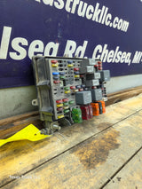 1999-2002 Chevrolet Silverado / GMC Sierra 1500 Engine Bay Fuse Box - 15328806