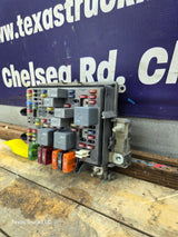 1999-2002 Chevrolet Silverado / GMC Sierra 1500 Engine Bay Fuse Box - 15328806