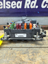 1999-2002 Chevrolet Silverado / GMC Sierra 1500 Engine Bay Fuse Box - 15328806