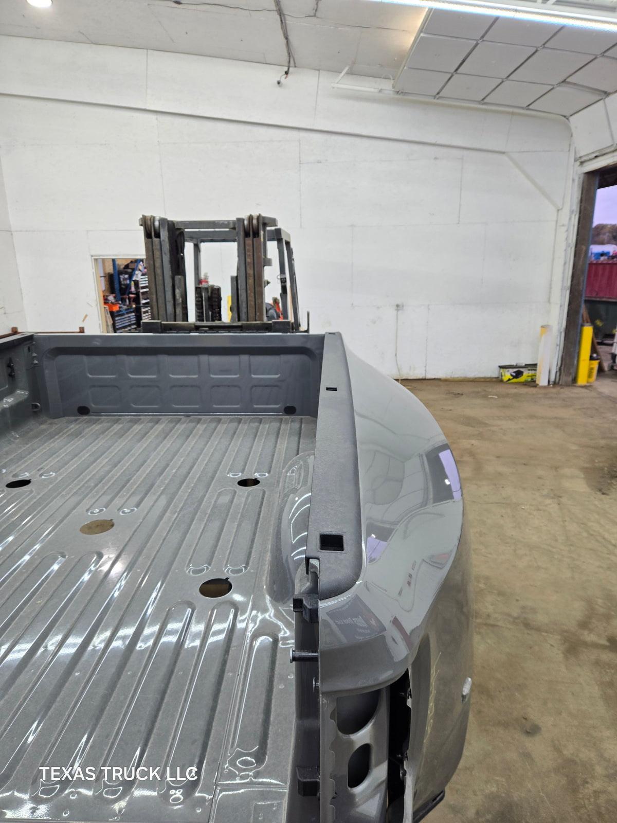 2019-2025 Dodge Ram 3500 4500 5th Gen Dually 8' Truck Bed