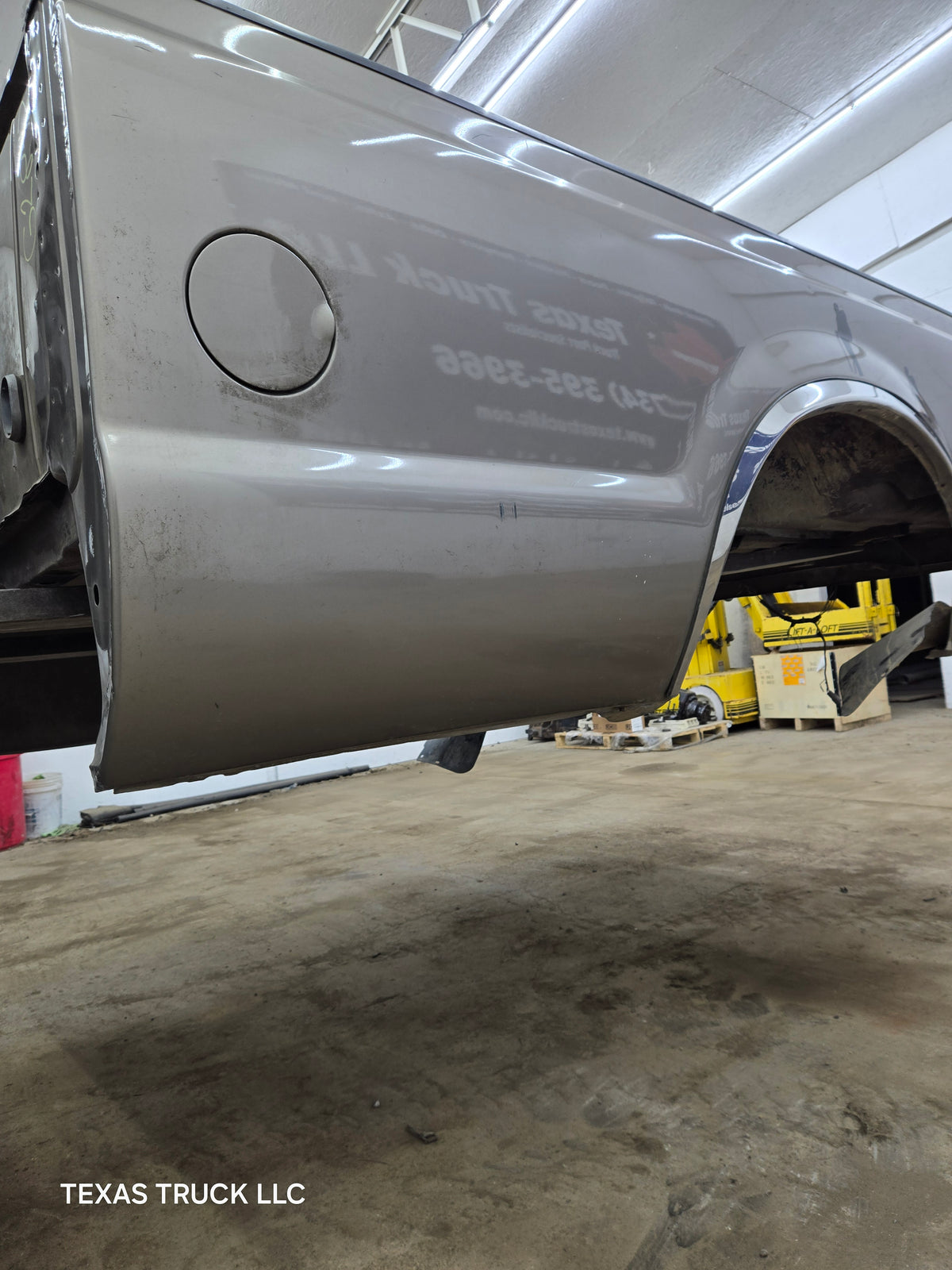 1999-2010 Ford F250 F350 Super Duty 8' Long Truck Bed
