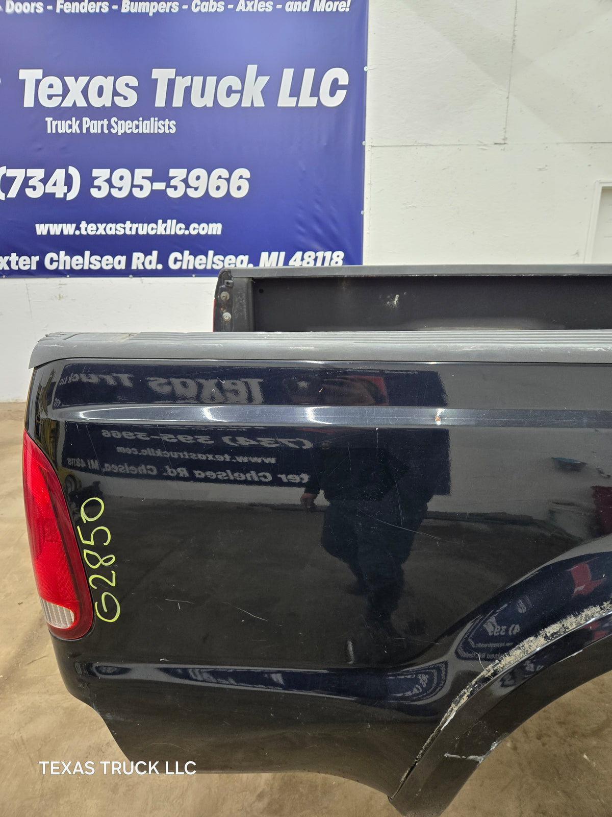 1999-2010 Ford F250 F350 Super Duty 6' 9" Short Truck