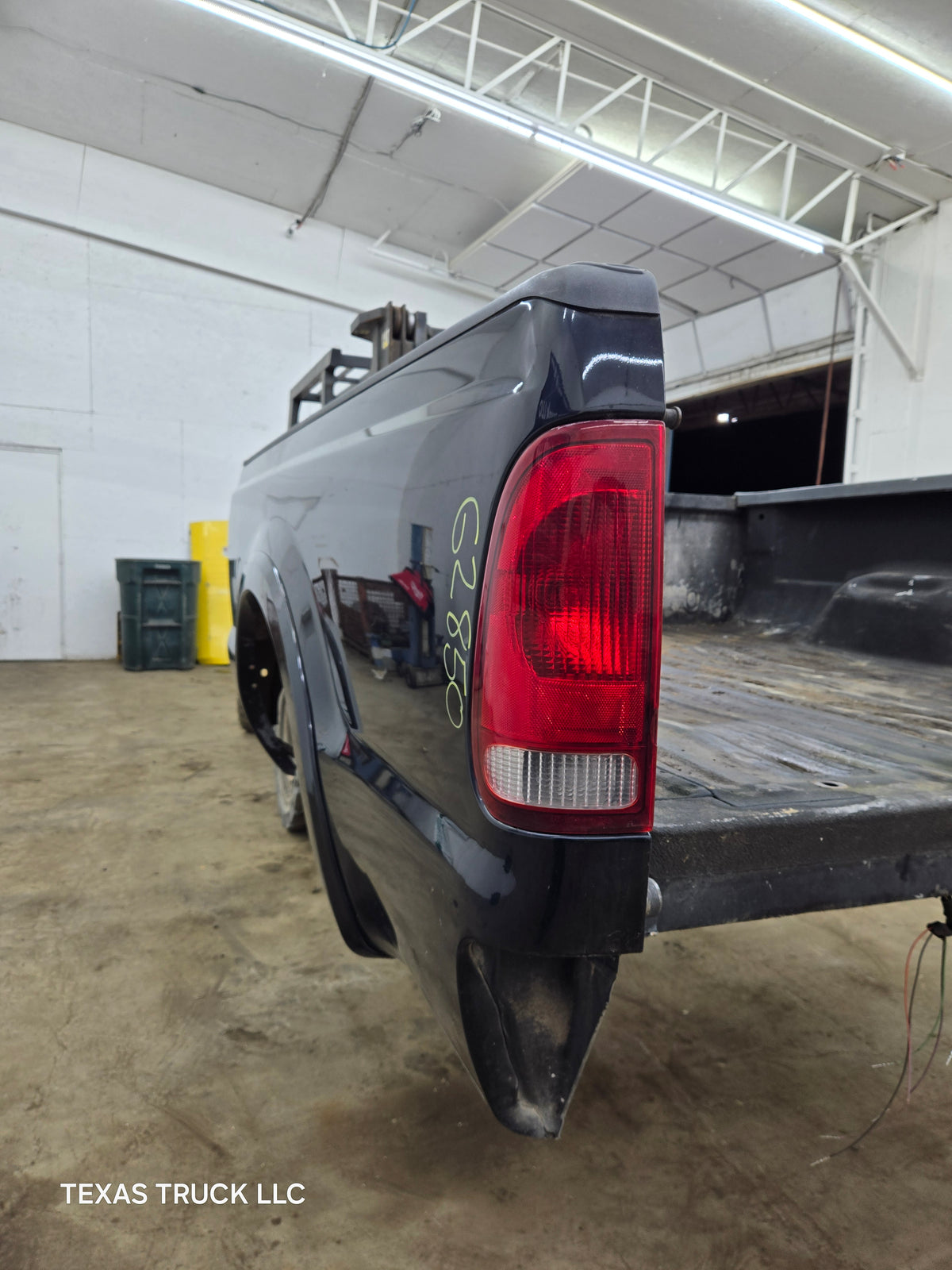 1999-2010 Ford F250 F350 Super Duty 6' 9" Short Truck