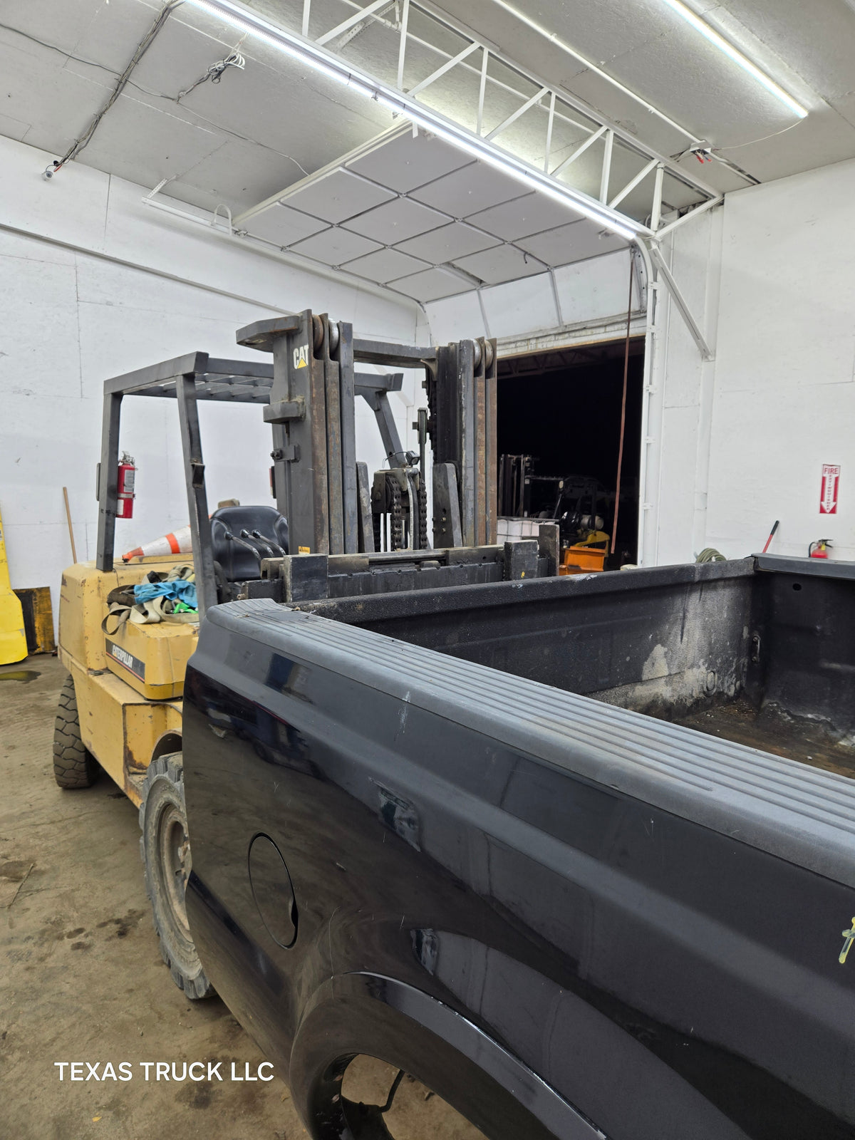 1999-2010 Ford F250 F350 Super Duty 6' 9" Short Truck